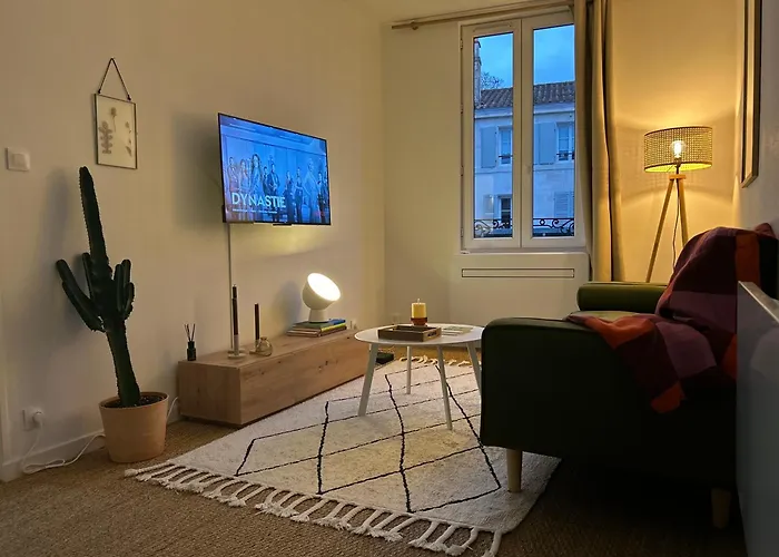 Bel Appartement Duck, Centre, Sevres